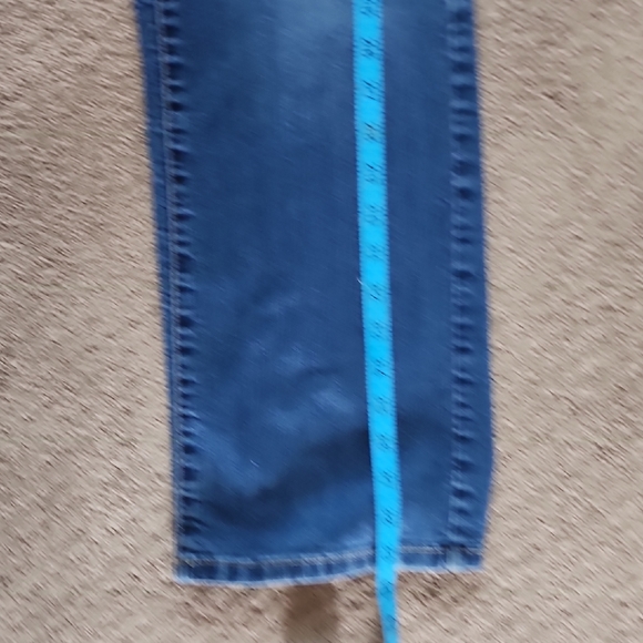 Women's Blue Jeans - Picture 7 of 7